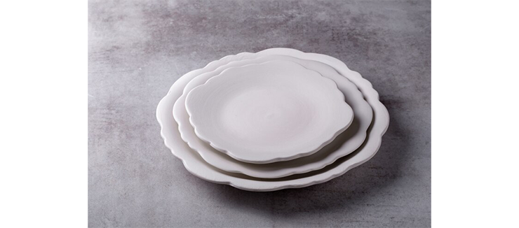 Ceramic plates
